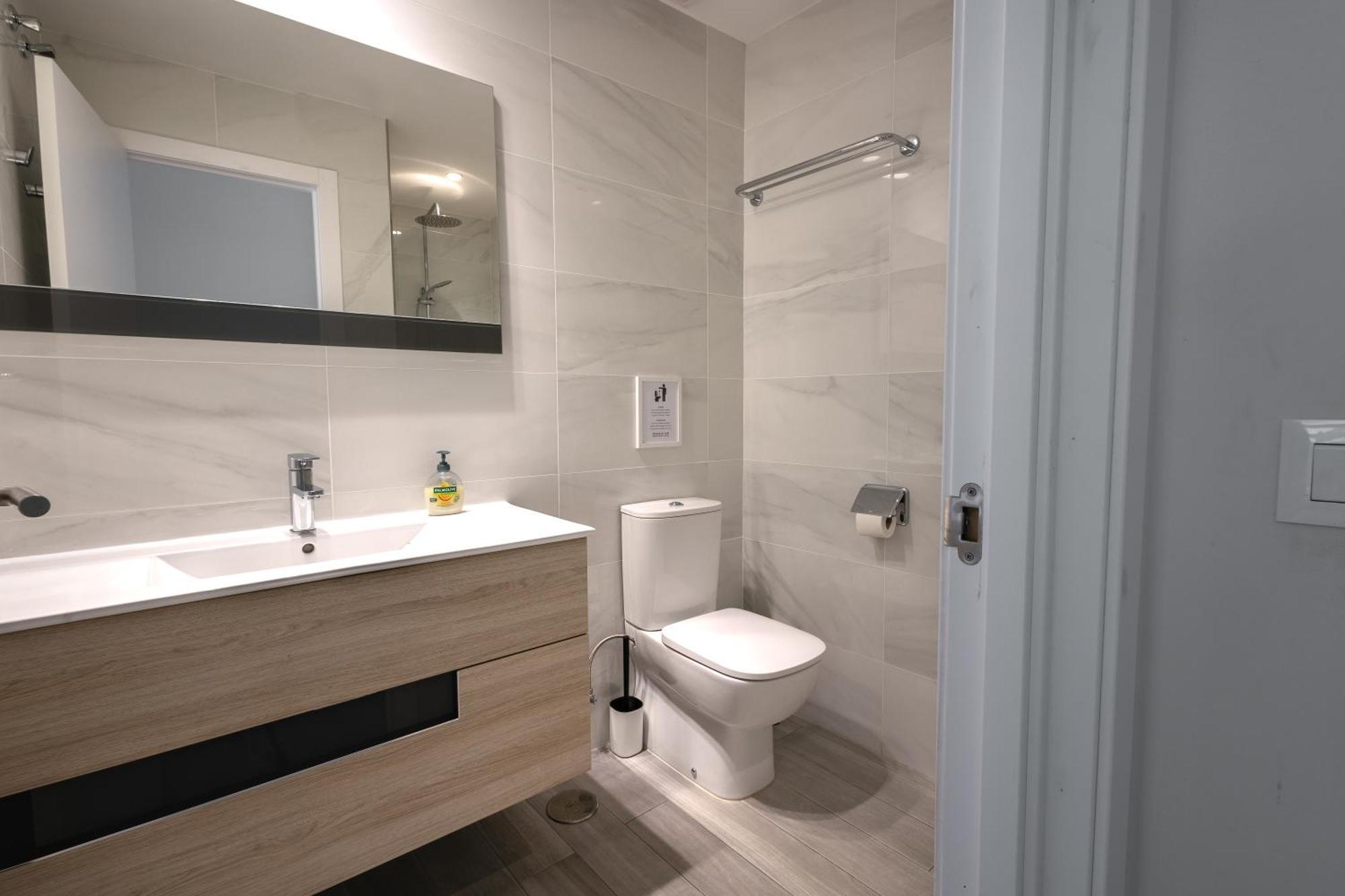 Premium Malagueta Suite Малага Екстериор снимка