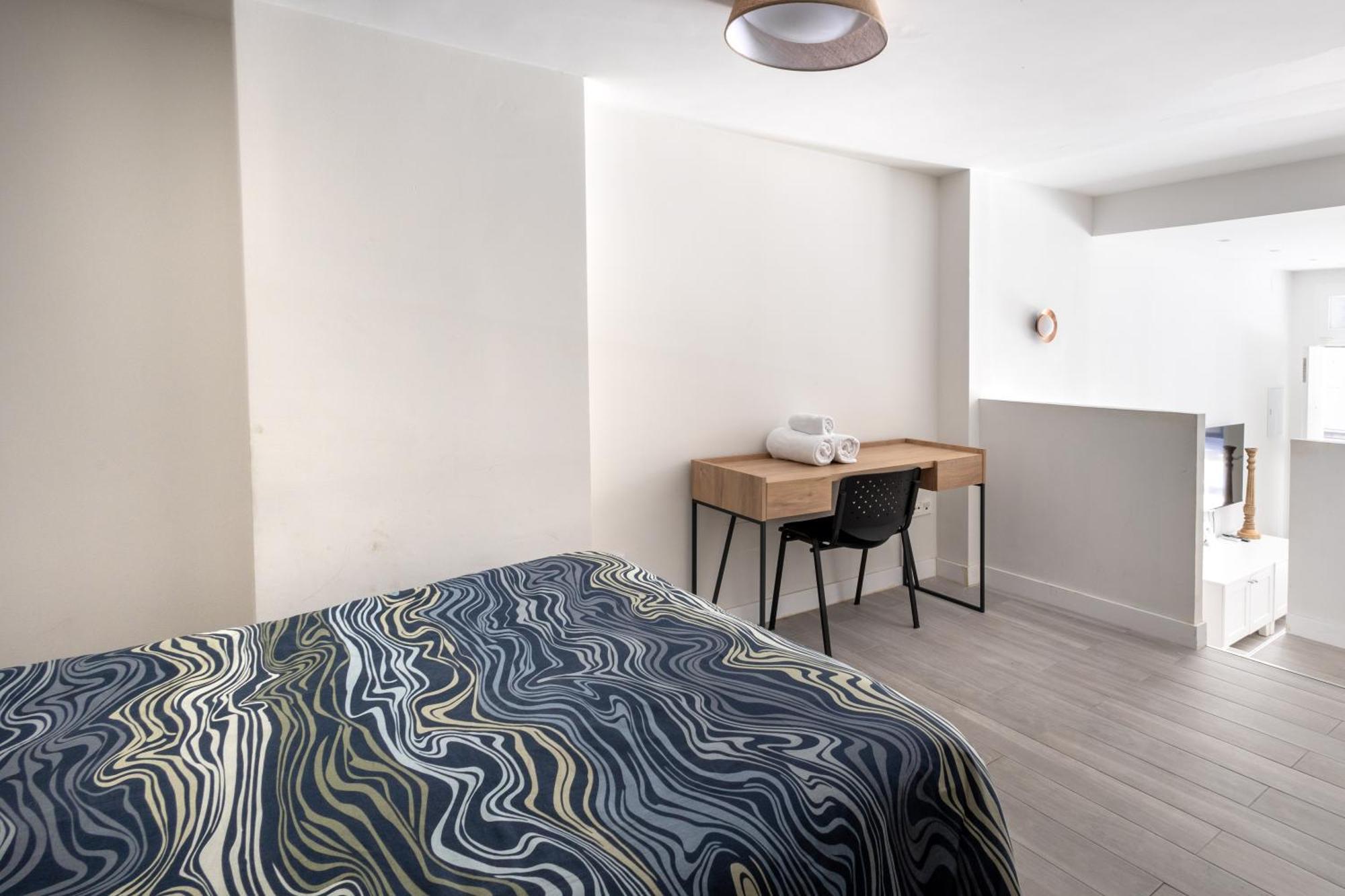 Premium Malagueta Suite Малага Екстериор снимка